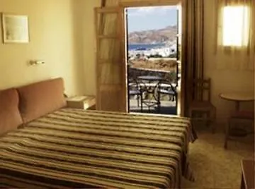 Hotel Charissi 3*