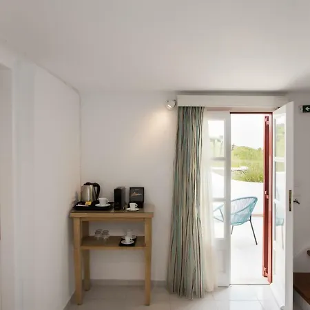 Charissi Hotel 3*